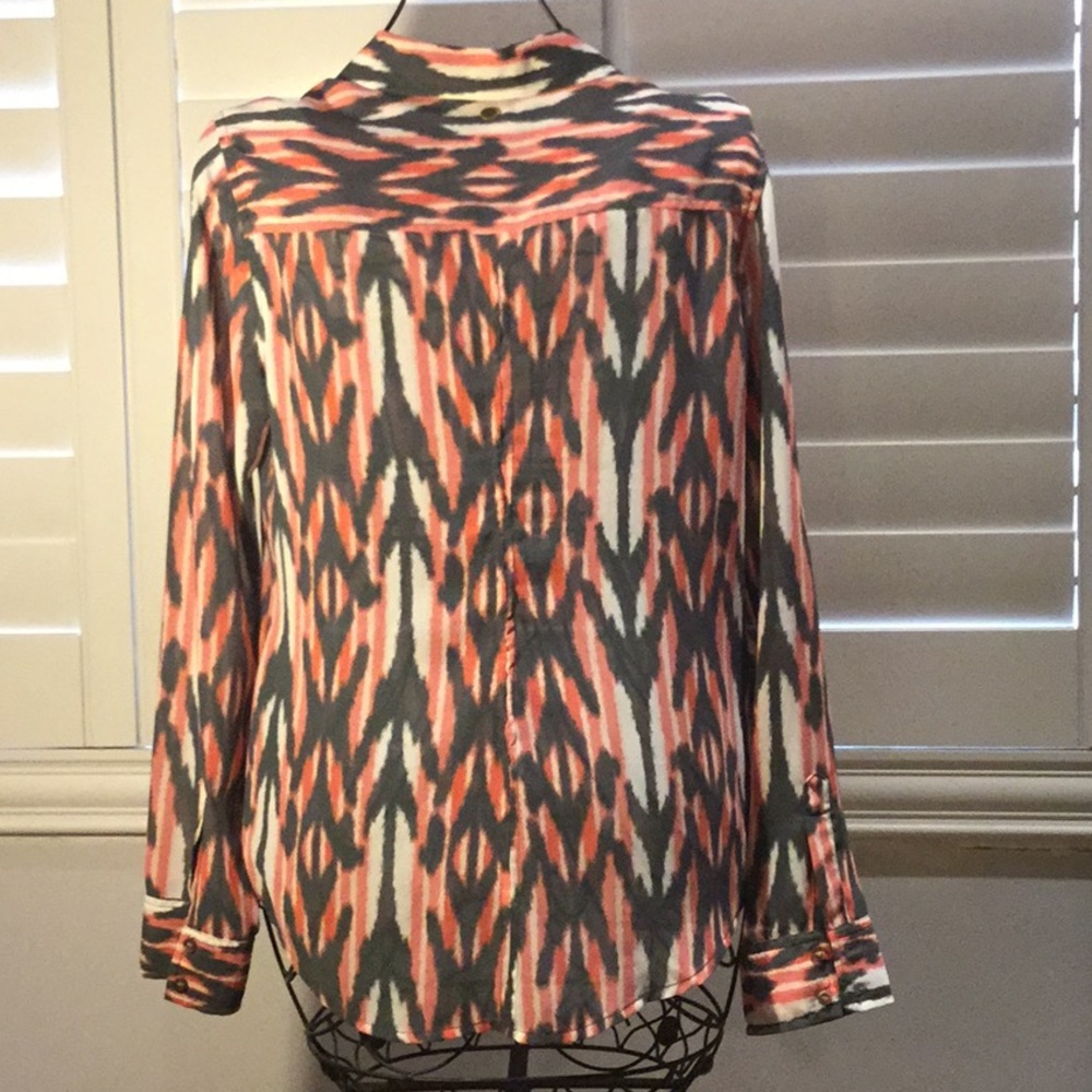 Guess top - Picture 2 of 4